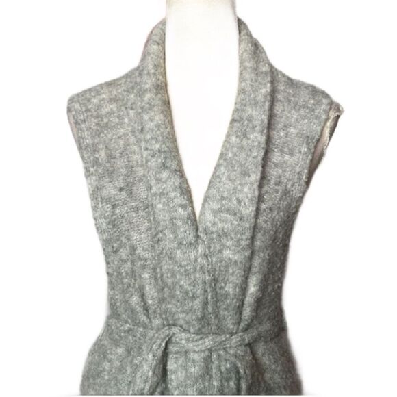 Lou & Grey Wool Blend Long Grey Sweater Vest/Duster w/Slits & Pockets (Small) - Picture 5 of 14